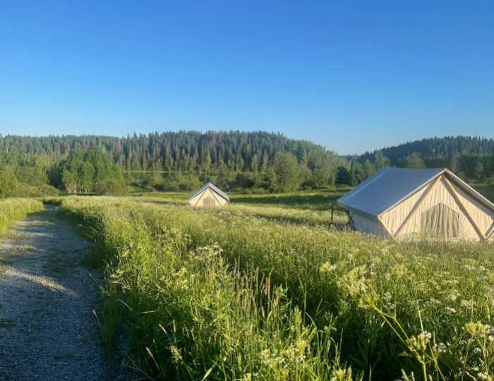 Глэмпинг Parkonmaki Village / Парконмяки Вилладж Парконмяки