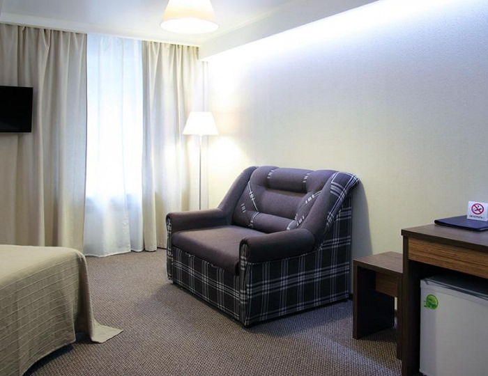 Номер студия с 1 двуспальной кроватью (с завтраком) - Гостиница «На старом месте» Бийск