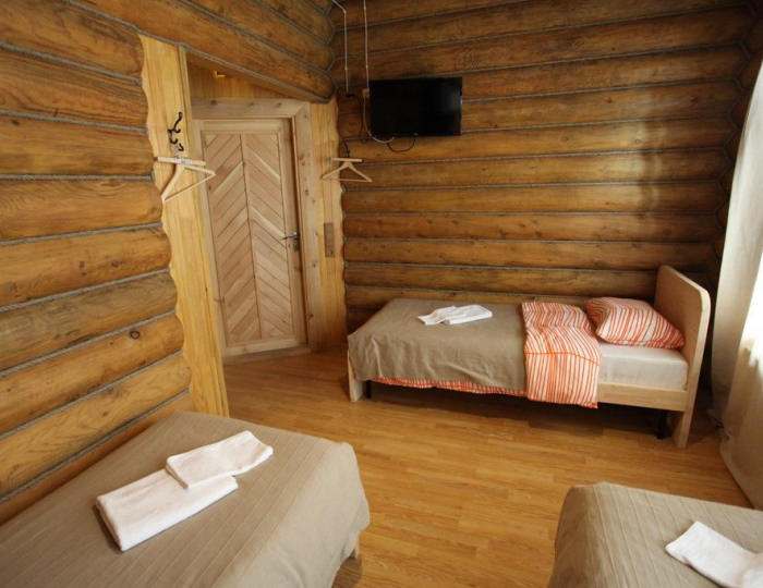 Номер стандарт с 3 односпальными кроватями (с завтраком) - Гостиница «Арт-Эко-отель Алтай» Бийск