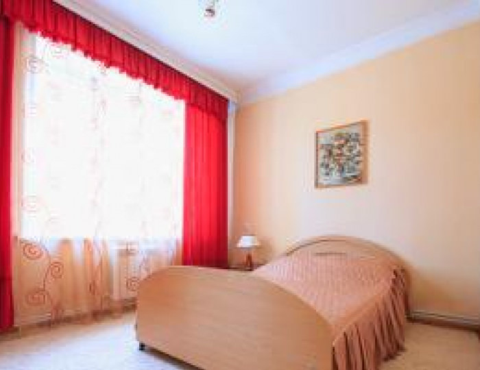 5-комнатные апартаменты стандарт (с завтраком) - Гостиница «Восток» Бийск