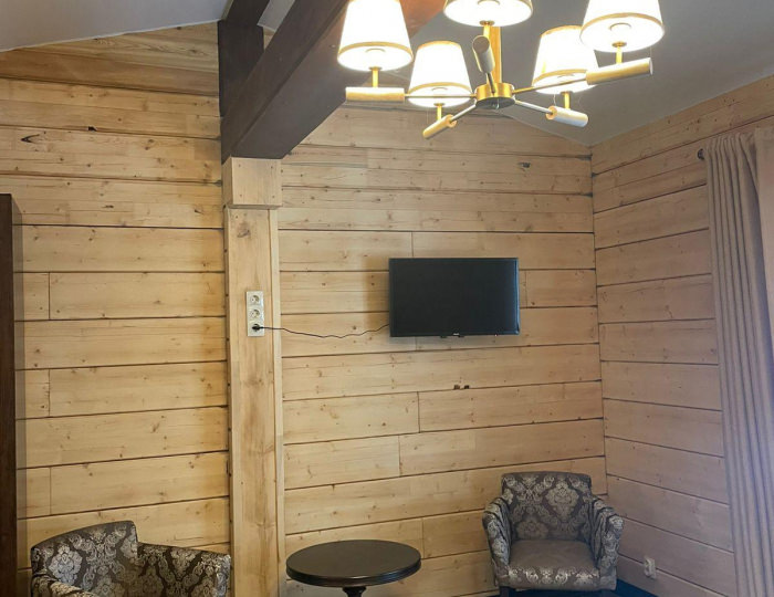 Номер стандарт с 1 двуспальной кроватью (с завтраком) - База отдыха «Кедровый остров» Усть-Сема