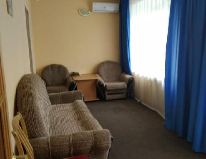 Номер люкс с 2 односпальными кроватями - Мини-отель «Гвоздика» Бийск