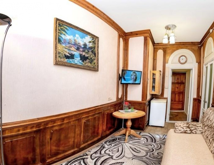 2-комнатный номер люкс с 2 односпальными кроватями (с пансионом) - Санаторий «Рассветы над Бией» Стан-Бехтемир