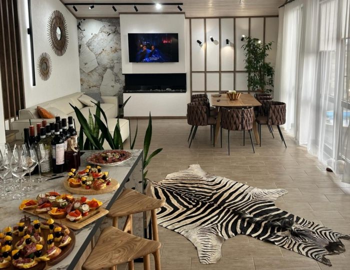 Коттедж «Земля медведей» Светлый