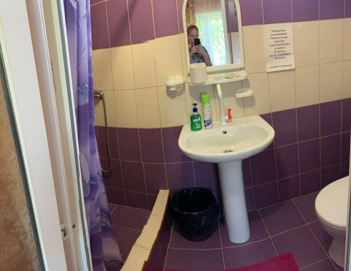 3-местный 1-комнатный номер стандарт семейный с 1 односпальной и 1 двуспальной кроватью - Гостевой дом «Черноморский дворик» Береговое