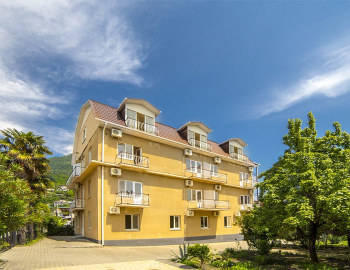 Частная гостиница «Морская» Гагра