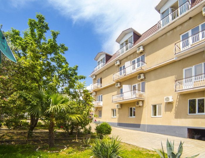 Частная гостиница «Морская» Гагра