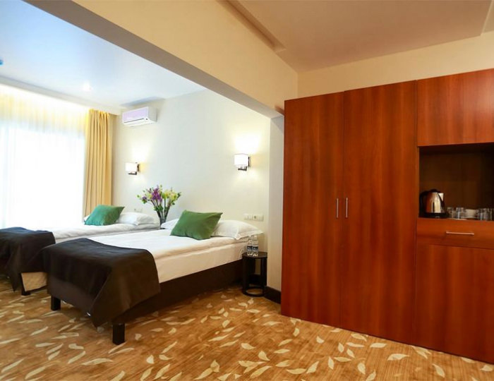 семейный номер с 3 односпальными кроватями - Отель «Гарден Хотел и Спа» Чебоксары