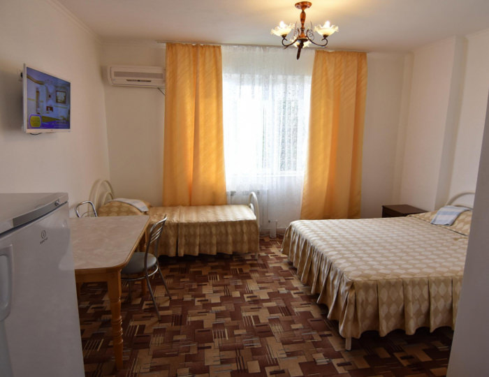 3-местная комната стандарт - Гостевой дом «на Севастопольской» Геленджик