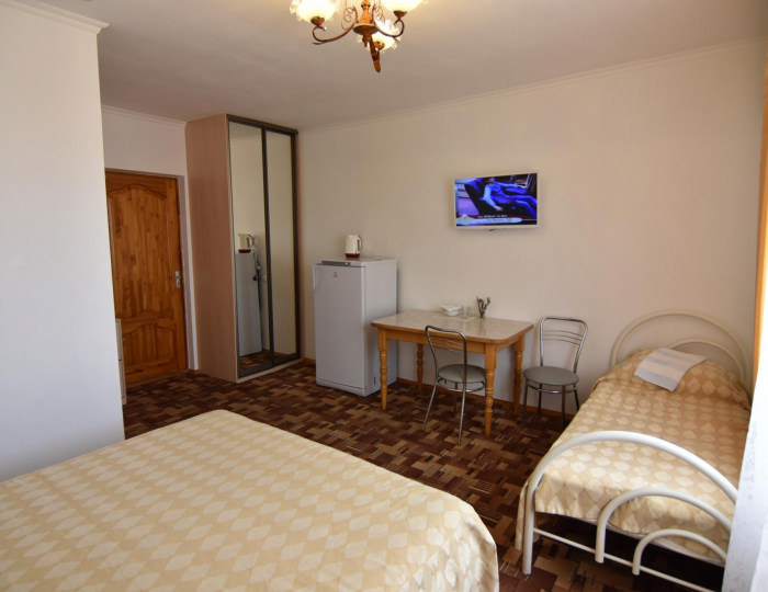 3-местная комната стандарт - Гостевой дом «на Севастопольской» Геленджик