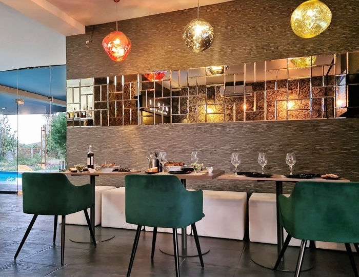 Рестораны и бары - Отель Aluar Boutique Hotel / Алюр Цандрипш