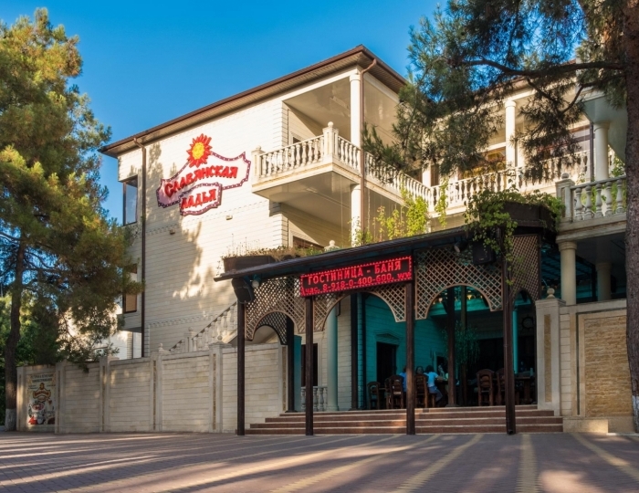 Отель «Славянская ладья» Геленджик