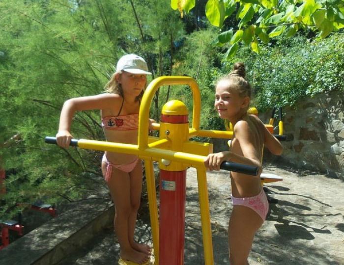 Детская площадка - Эко-отель «Левант» Ялта