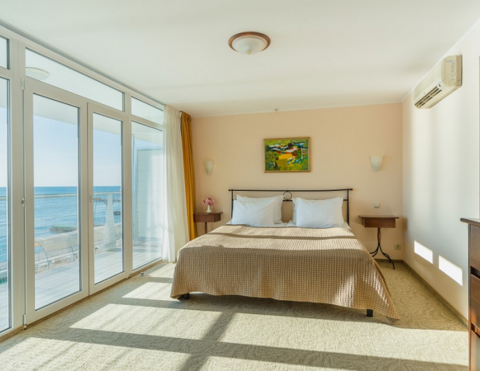 Люкс 2-местный 2-комнатный - Эко-отель «Левант» Ялта