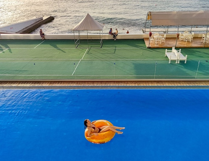 Бассейны - Эко-отель «Левант» Ялта