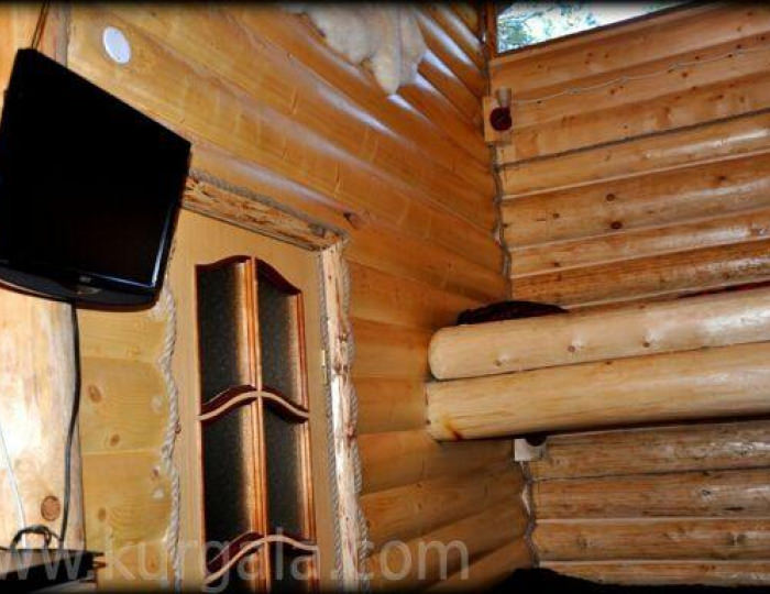 Шале с 2 двуспальными кроватями и 1 двухъярусной кроватью - База отдыха «Кургала» Косколово