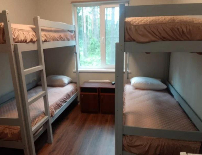 4-местный номер стандарт с 2 двухъярусными кроватями - База отдыха «Кургала» Косколово