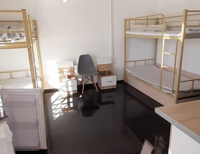 Кровать в 2-местном общем номере - Отель «Слободка Усть-Луга» Слободка