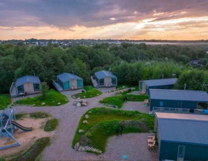 Глэмпинг «Мишка на прудах» Гостилицы