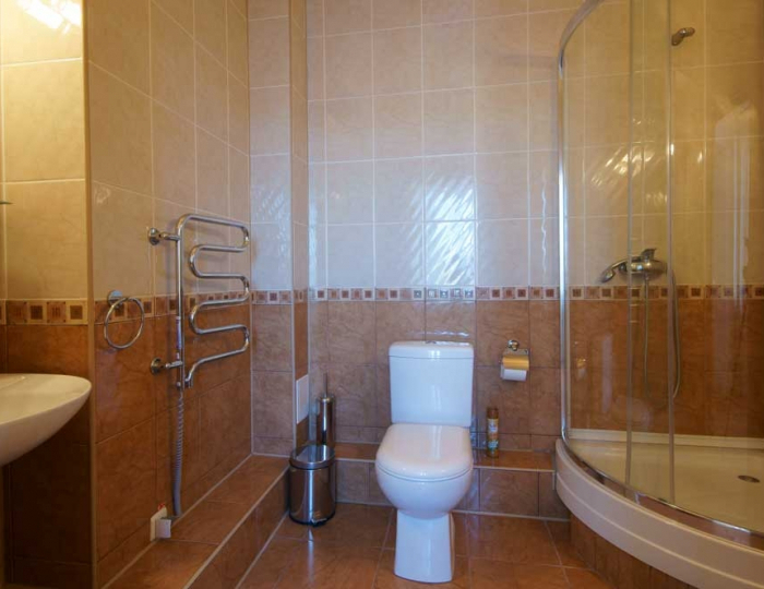 Де Люкс 2-местный 2-комнатный корп.Южный - Санаторий «Саки»