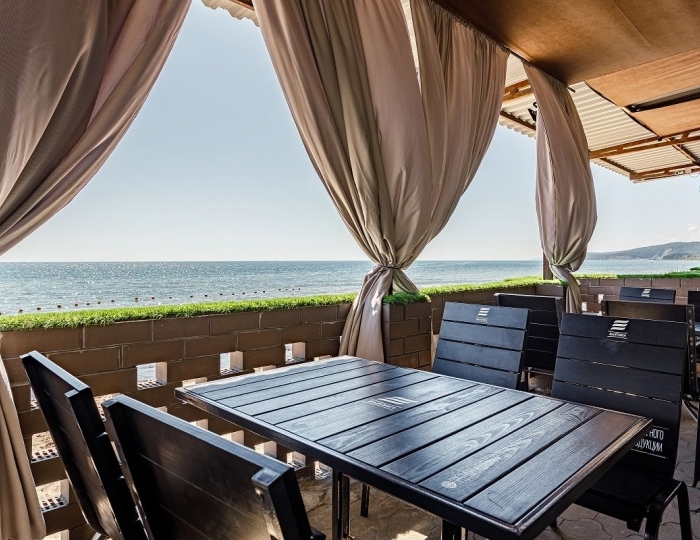 Рестораны и бары - Курортный отель «Ателика Лесная Бухта»