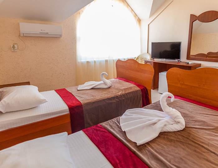 Семейный На мансарде 4 местный 1 комнатный без балкона - Отель «ЛермонтовЪ»