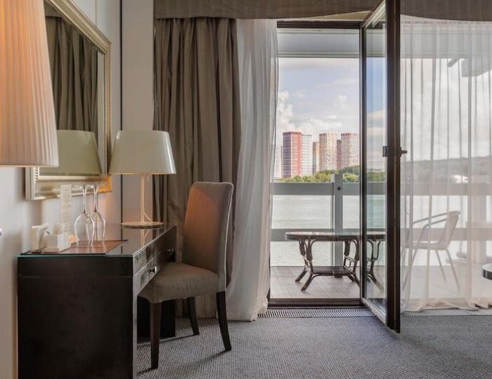 Отель «Сохо Бич Отель» Красногорск