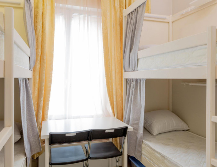 Кровать в 4-местном общем мужском номере - Мини-отель It.Rooms / Айти.Румс Москва