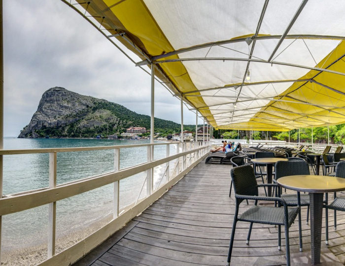 Рестораны и бары - Гостиничный комплекс «Новый Свет» Судак