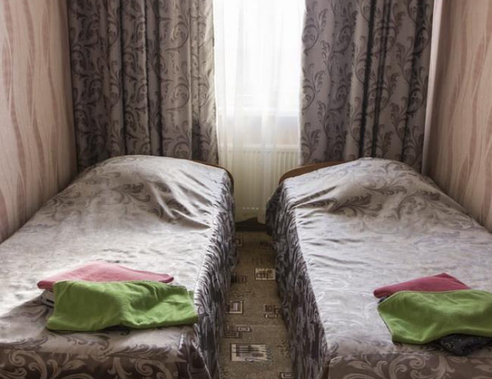 Номер стандарт семейный с 3 односпальными кроватями - Отель «Лесной» Лесной городок