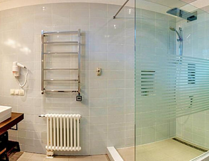 Номер студия улучшенный с 1 двуспальной кроватью (корпус Бумеранг) - База отдыха «Лисья нора» Игнатово