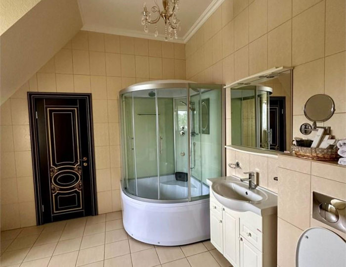 Номер люкс премиум с видом на внутренний двор (3 этаж) - Мини-отель Manor House / Манор Хаус Чебоксары