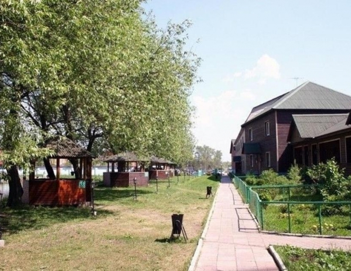 База отдыха «Русская рыбалка» Островцы