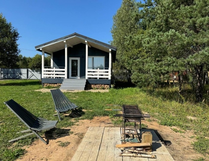 Коттедж «Уютный дом с видом на лес» Сытьково