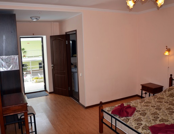 Стандартный 1 категория 2-местный 1-комнатный - Гостиница «На Эскадронной» Евпатория