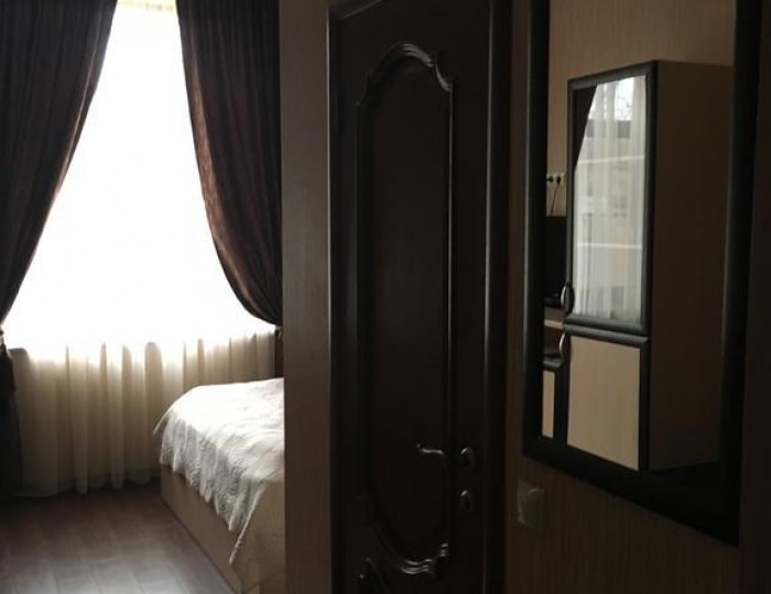 Номер стандарт с 1 двуспальной кроватью - Отель «Атмосфера» Новочеркасск