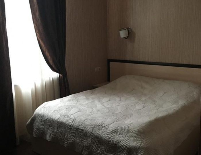 Номер стандарт с 1 двуспальной кроватью - Отель «Атмосфера» Новочеркасск