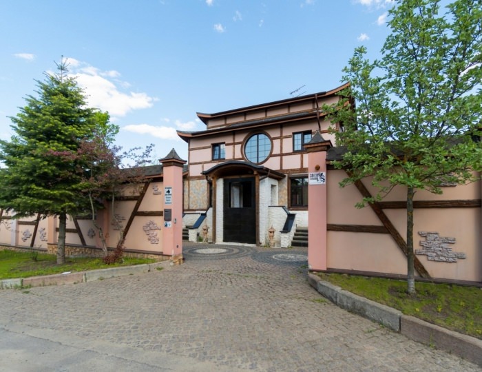 Коттедж «Коттеджи Чайна Таун» Высоково