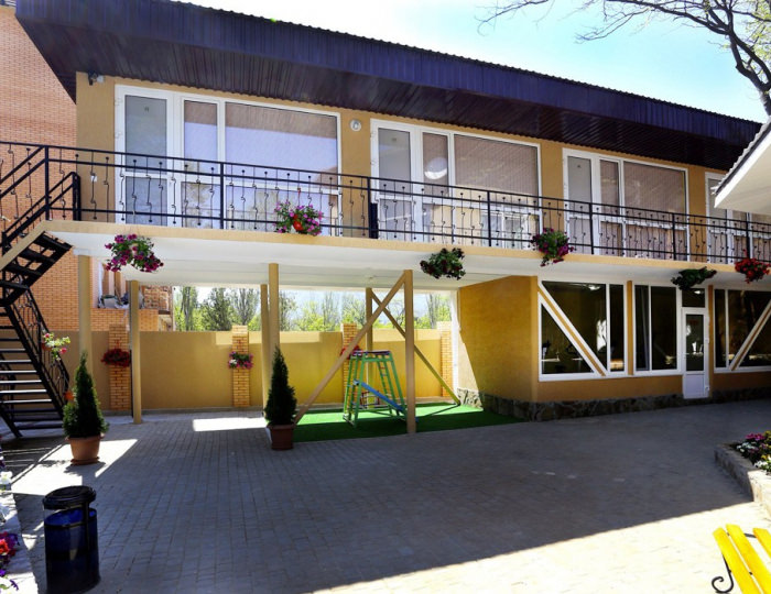 Гостиница Feliz Verano / Фелиз Верано