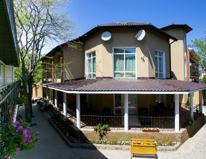 Гостиница Feliz Verano / Фелиз Верано