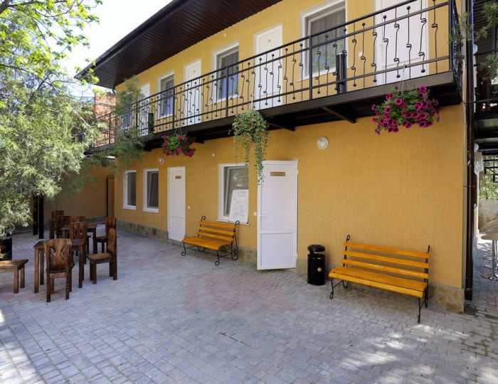 Гостиница Feliz Verano / Фелиз Верано