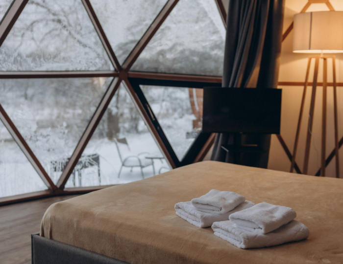 Глэмпинг Сфера - Загородный отель «Кроличья нора» Коришево