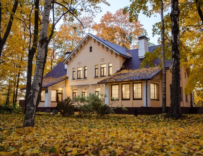 Коттедж «Петровский» Санкт-Петербург