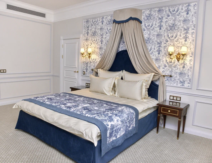 Королевский двухкомнатный люкс с террасой и видом на реку - Отель Villa du Prince / Вилла Принца Ольденбургского Санкт-Петербург