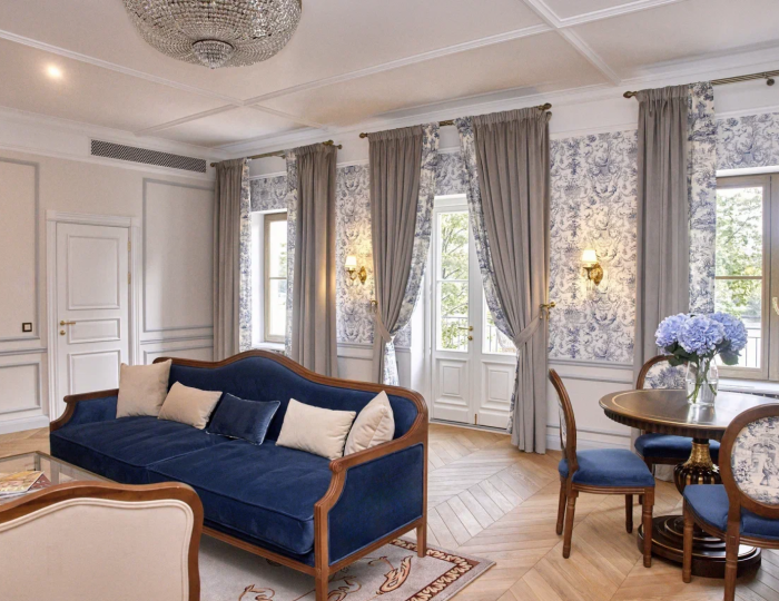 Королевский двухкомнатный люкс с террасой и видом на реку - Отель Villa du Prince / Вилла Принца Ольденбургского Санкт-Петербург