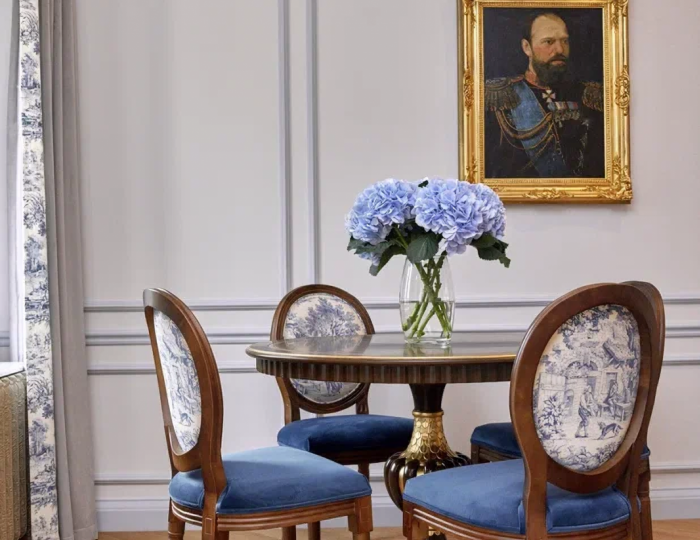 Королевский двухкомнатный люкс с террасой и видом на реку - Отель Villa du Prince / Вилла Принца Ольденбургского Санкт-Петербург