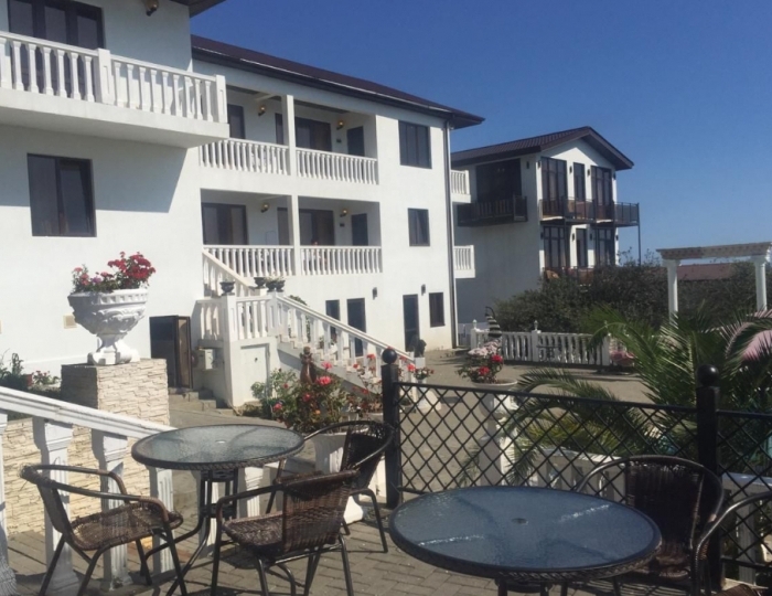 Отель White / Белый Новый Афон