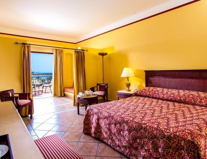 Jaz Solaya 5 звезд, бухта Корайя, Египет