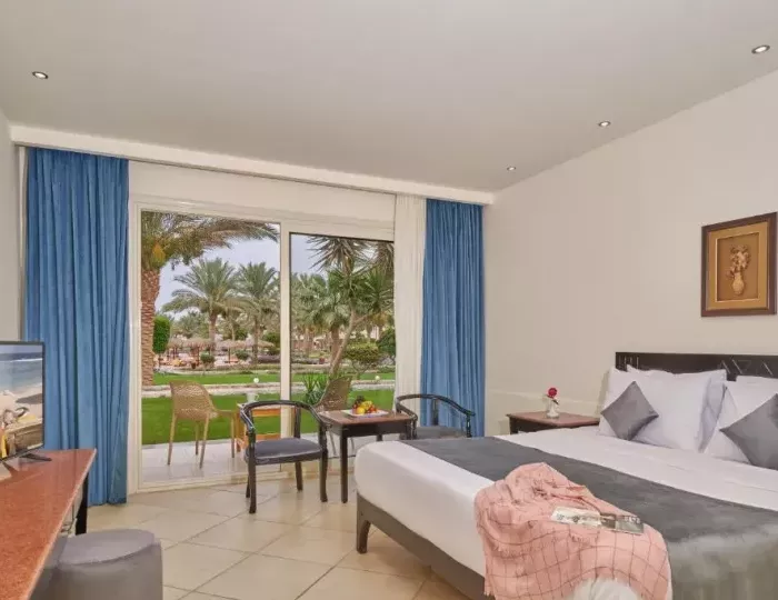 The Three Corners Sea Beach Resort 4 звезды, бухта Корайя, Египет