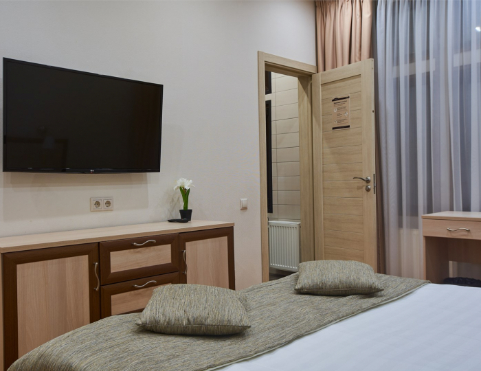 Коттедж 7-мест.2-комн.комфортабельный - Отель «Петрухино-клуб»